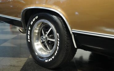 Unknown-El-camino-1970-Medium-Gold-Metallic-Saddle-9