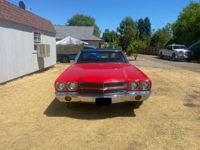 Unknown-El-camino-1970-Red-Black-1