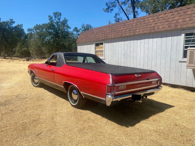 Unknown-El-camino-1970-Red-Black-5
