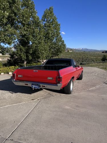 Unknown-El-camino-1970-Red-Black-9