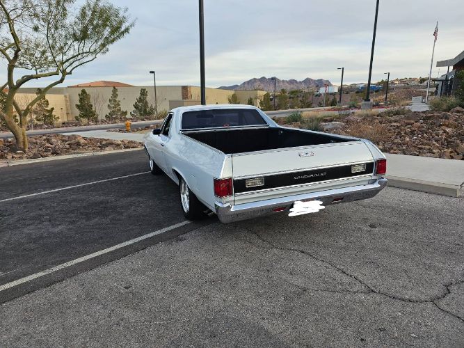 Unknown-El-camino-1970-White