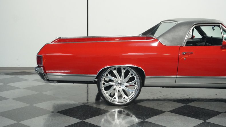 Unknown-El-camino-1972-Cranberry-Red-Black-25