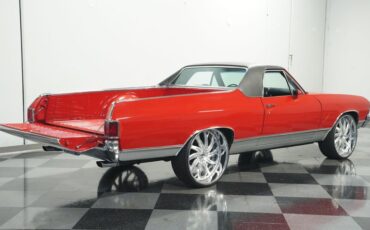 Unknown-El-camino-1972-Cranberry-Red-Black-46
