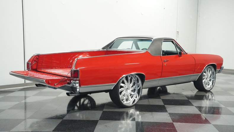 Unknown-El-camino-1972-Cranberry-Red-Black-46