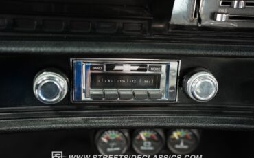 Unknown-El-camino-1972-Metallic-Blue-Black-11