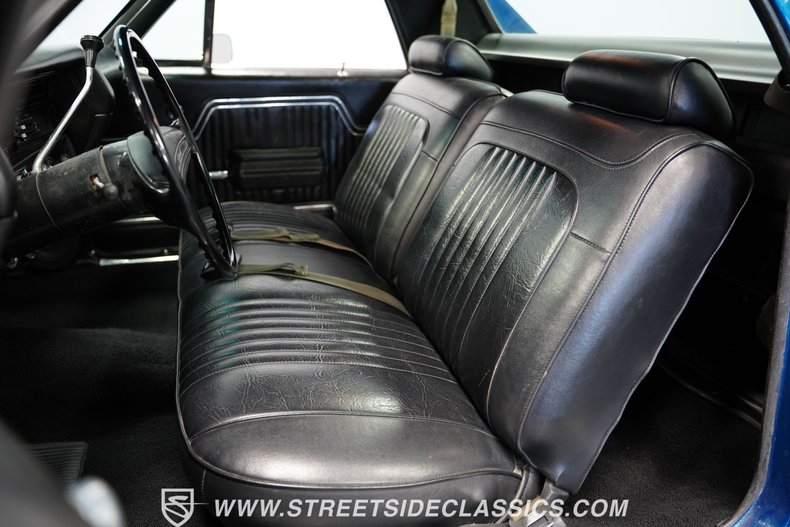 Unknown-El-camino-1972-Metallic-Blue-Black-13