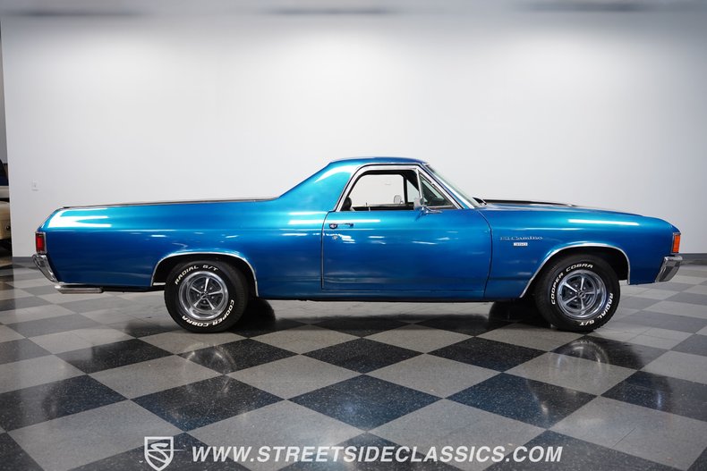 Unknown-El-camino-1972-Metallic-Blue-Black-22