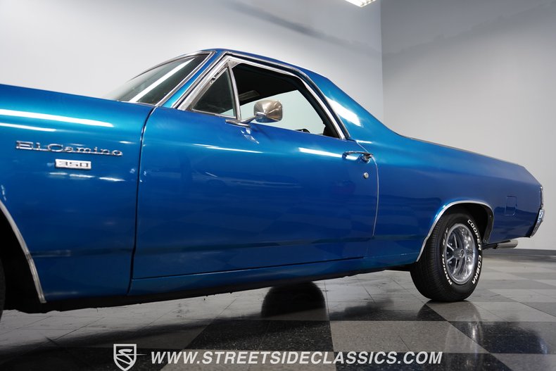 Unknown-El-camino-1972-Metallic-Blue-Black-30