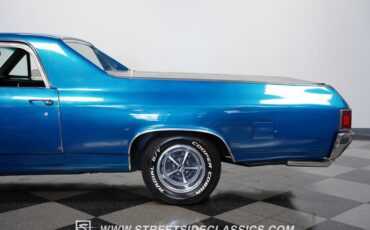 Unknown-El-camino-1972-Metallic-Blue-Black-32