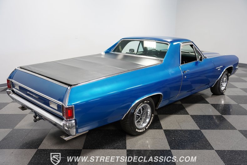 Unknown-El-camino-1972-Metallic-Blue-Black-36