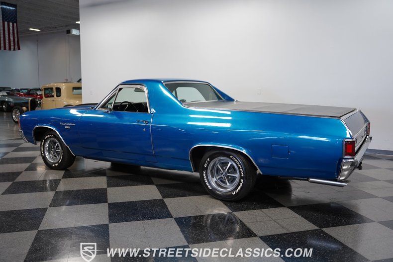 Unknown-El-camino-1972-Metallic-Blue-Black-9