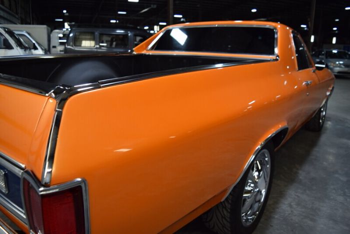 Unknown-El-camino-1972-Orange-Black-17