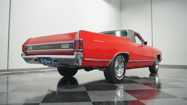 Unknown-El-camino-1972-Red-Black-30