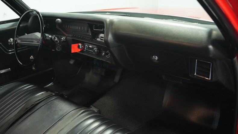 Unknown-El-camino-1972-Red-Black-42