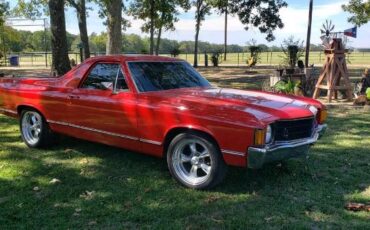 Unknown-El-camino-1972-Red-Black-Leather-6