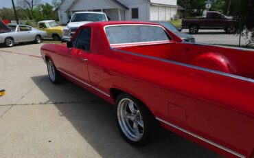 Unknown-El-camino-1972-Red-Black-Leather-8