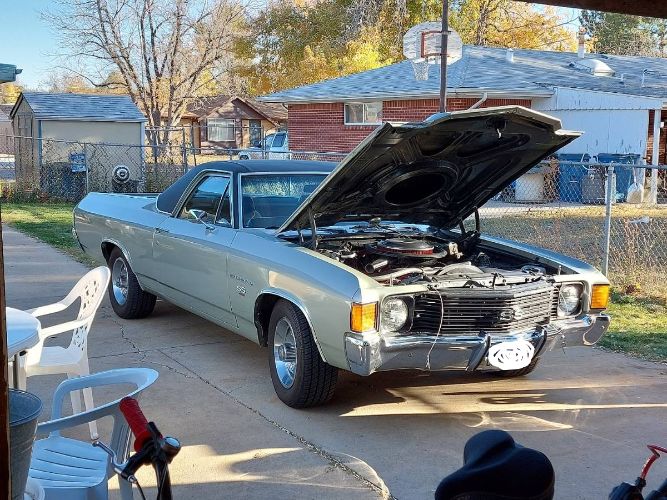 Unknown-El-camino-1972-Silver-2