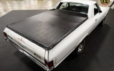 Unknown-El-camino-1972-White-23