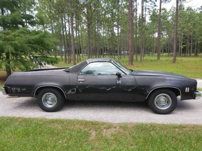 Unknown-El-camino-1975-Black-Black-1