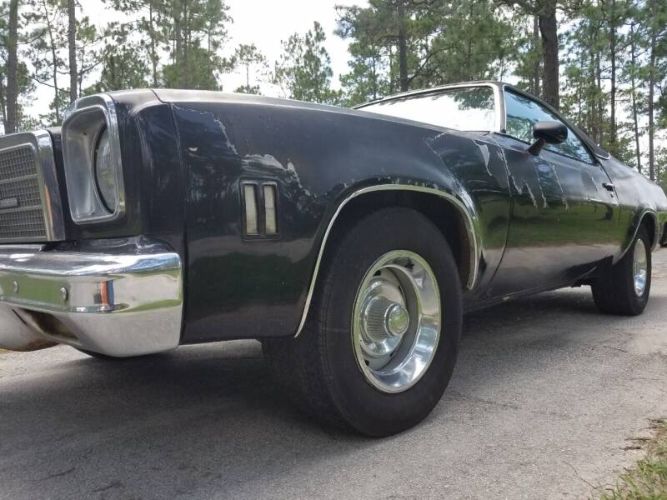 Unknown-El-camino-1975-Black-Black-9