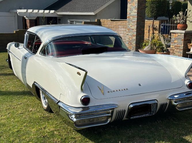 Unknown-Eldorado-1958-White-1