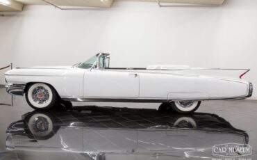 Unknown-Eldorado-1960-Olympic-White-Black-ampamp-White-1
