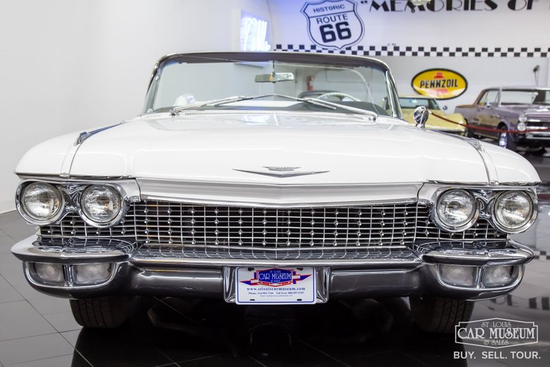 Unknown-Eldorado-1960-Olympic-White-Black-ampamp-White-2
