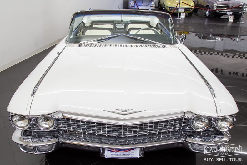 Unknown-Eldorado-1960-Olympic-White-Black-ampamp-White-26