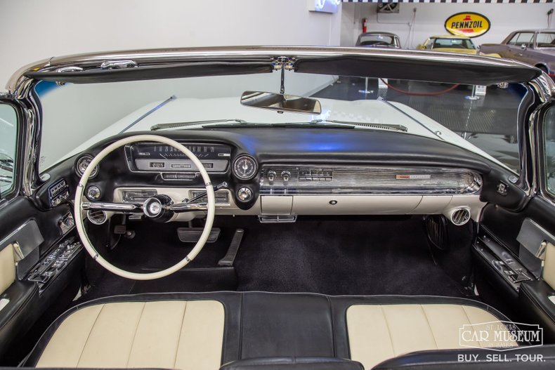 Unknown-Eldorado-1960-Olympic-White-Black-ampamp-White-4