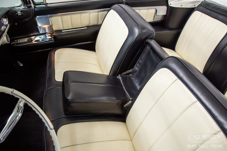 Unknown-Eldorado-1960-Olympic-White-Black-ampamp-White-40