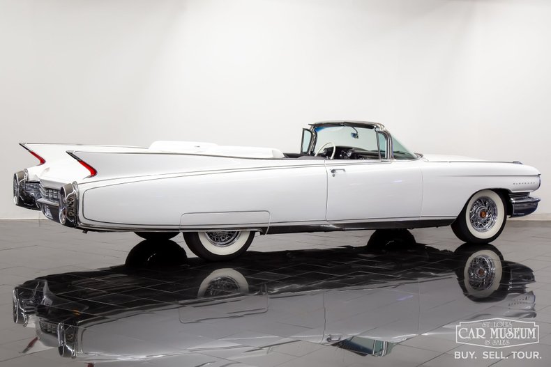 Unknown-Eldorado-1960-Olympic-White-Black-ampamp-White-7