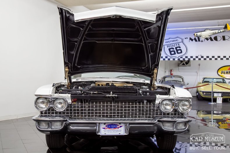 Unknown-Eldorado-1960-Olympic-White-Black-ampamp-White-9
