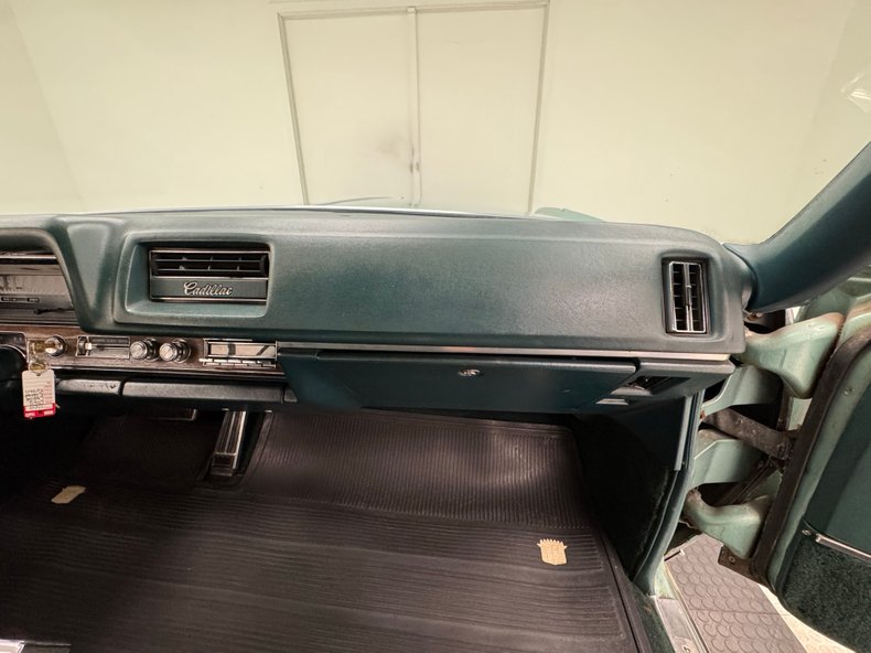 Unknown-Eldorado-1968-Silverpine-Green-Dark-Green-11