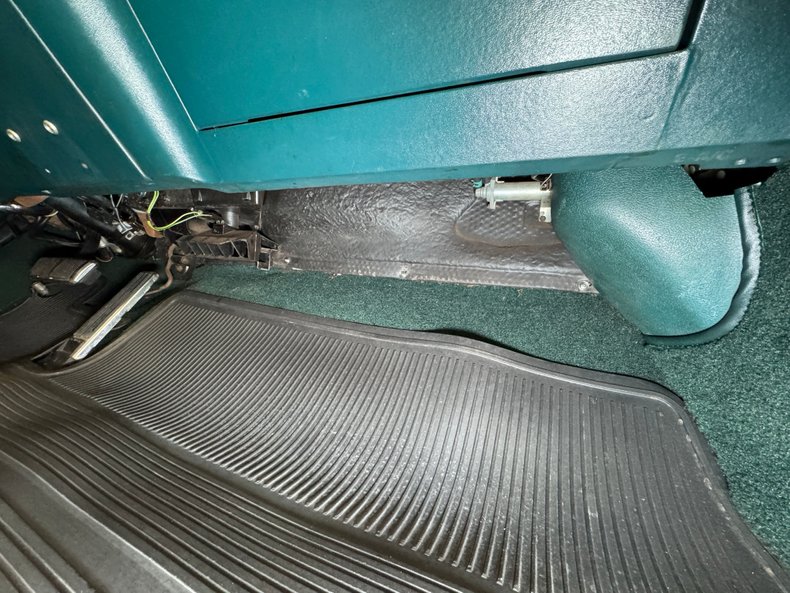 Unknown-Eldorado-1968-Silverpine-Green-Dark-Green-13