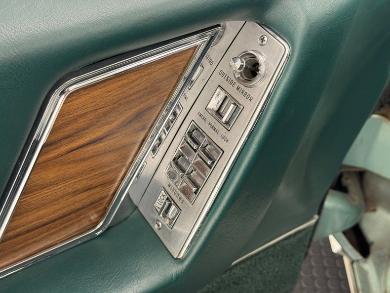 Unknown-Eldorado-1968-Silverpine-Green-Dark-Green-35