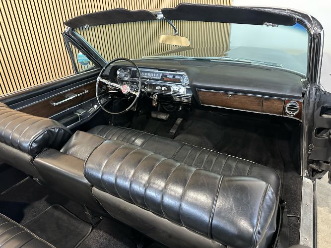 Unknown-Eldorado-1973-Black-Black-18