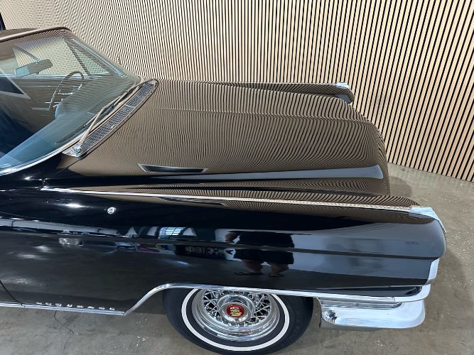 Unknown-Eldorado-1973-Black-Black-3