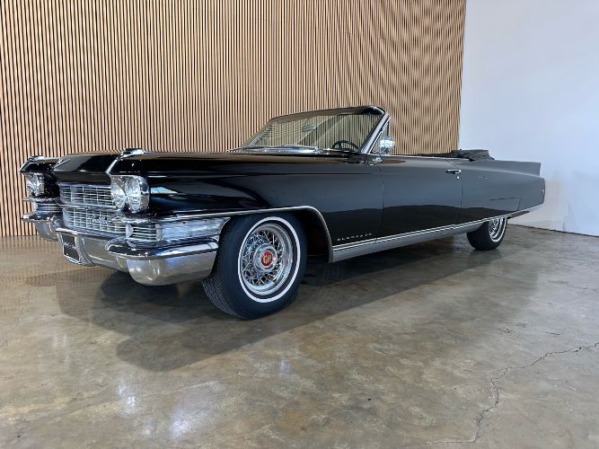 Unknown-Eldorado-1973-Black-Black