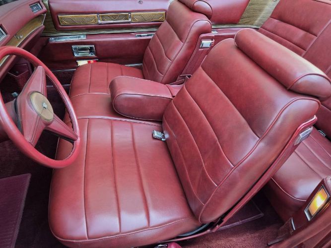 Unknown-Eldorado-1975-BurgundyWhite-Top-Burgundy-Leather-13