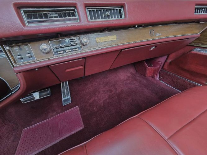Unknown-Eldorado-1975-BurgundyWhite-Top-Burgundy-Leather-15