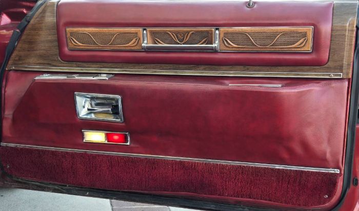 Unknown-Eldorado-1975-BurgundyWhite-Top-Burgundy-Leather-16