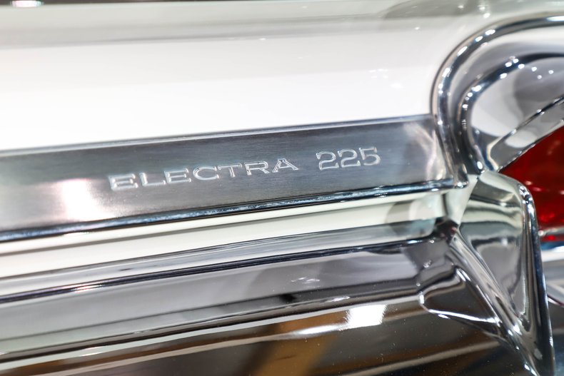 Unknown-Electra-1961-Arctic-White-Red-Leather-25