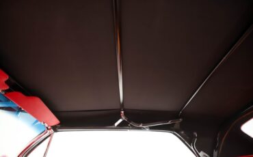 Unknown-Electra-1961-Arctic-White-Red-Leather-35