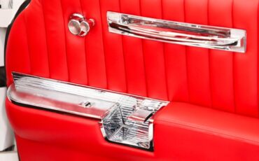 Unknown-Electra-1961-Arctic-White-Red-Leather-39
