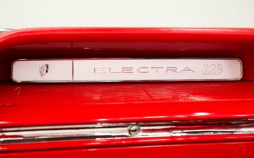 Unknown-Electra-1961-Arctic-White-Red-Leather-41