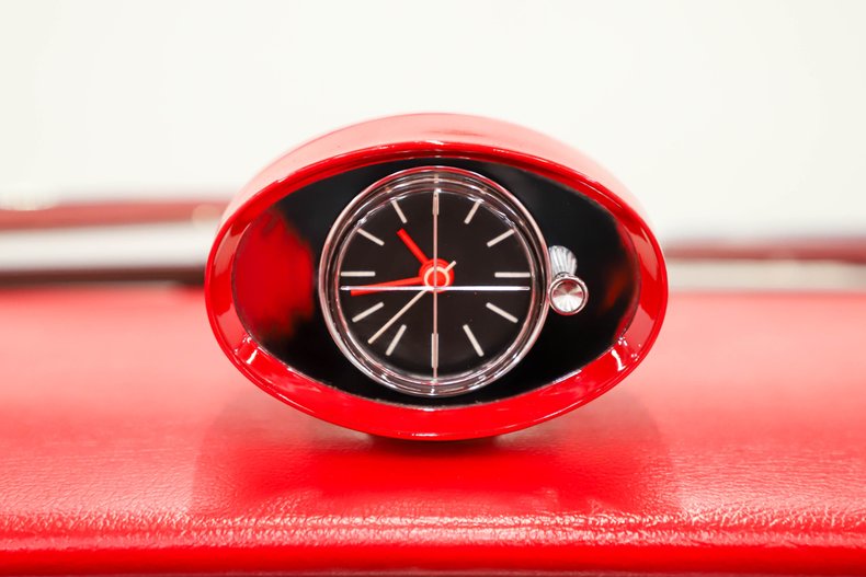 Unknown-Electra-1961-Arctic-White-Red-Leather-48