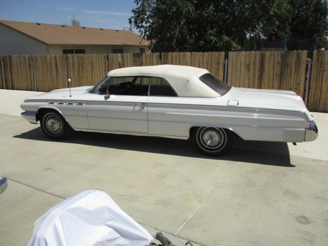 Unknown-Electra-225-1962-white-brown-14
