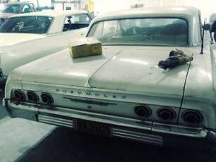 Unknown-Electra-225-1964-White-3