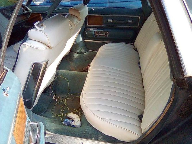 Unknown-Electra-225-1975-2