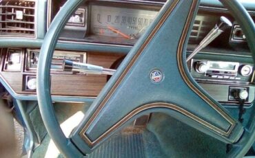 Unknown-Electra-225-1975-3